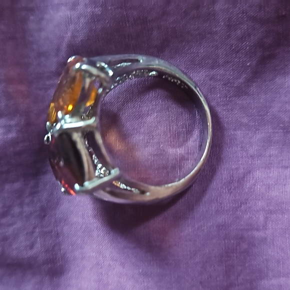 Stunning Avon silver statement cocktail ring with bold topaz stones size 8 - Picture 4 of 7